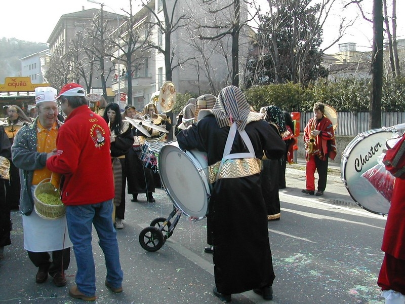 chiasso_corteo_nebiopoli_08 (045).jpg